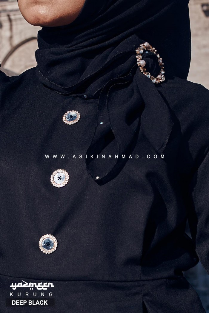 KURUNG YAZMEEN in DEEP BLACK