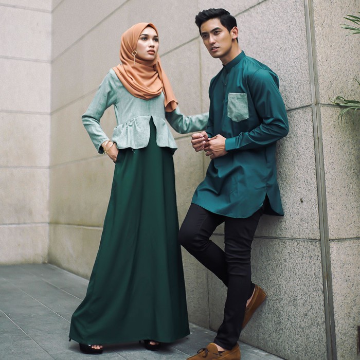 KURTA THE GRANDEUR in TEALGREEN