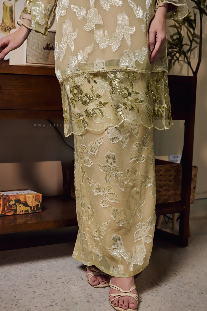 ADINDA AYU KURUNG IN SAGE GREEN