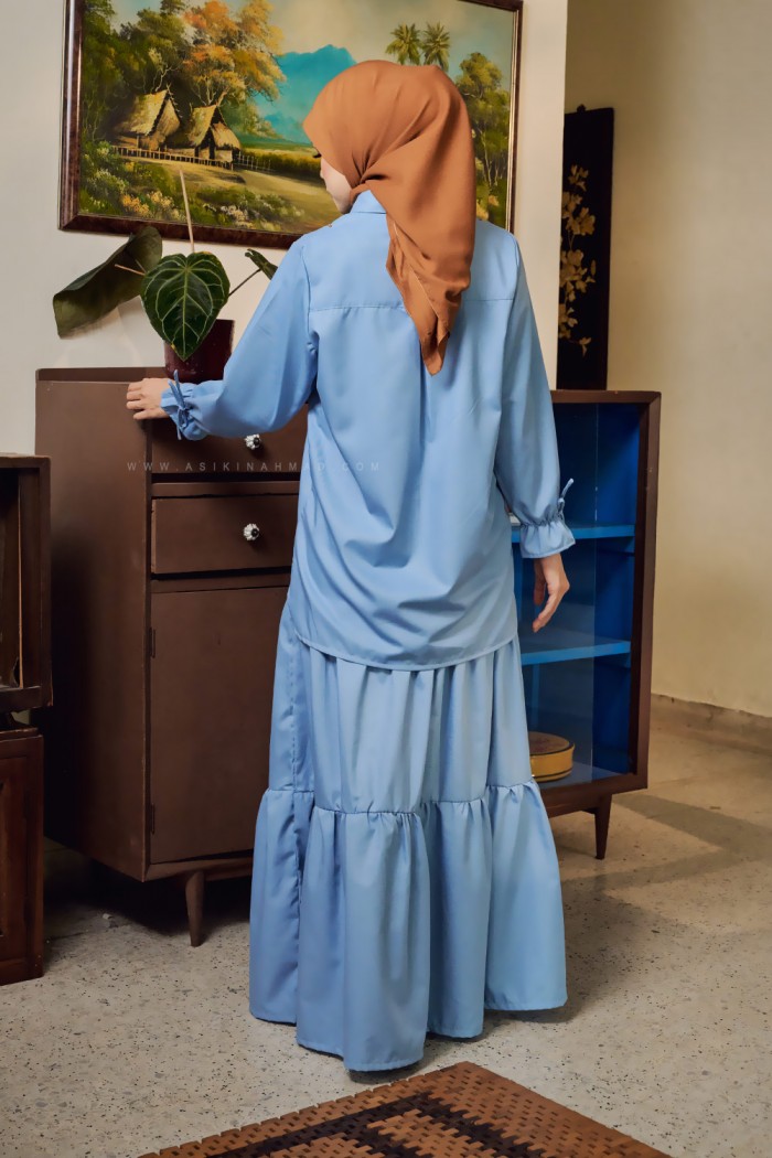 AUREL TOP IN BABY BLUE