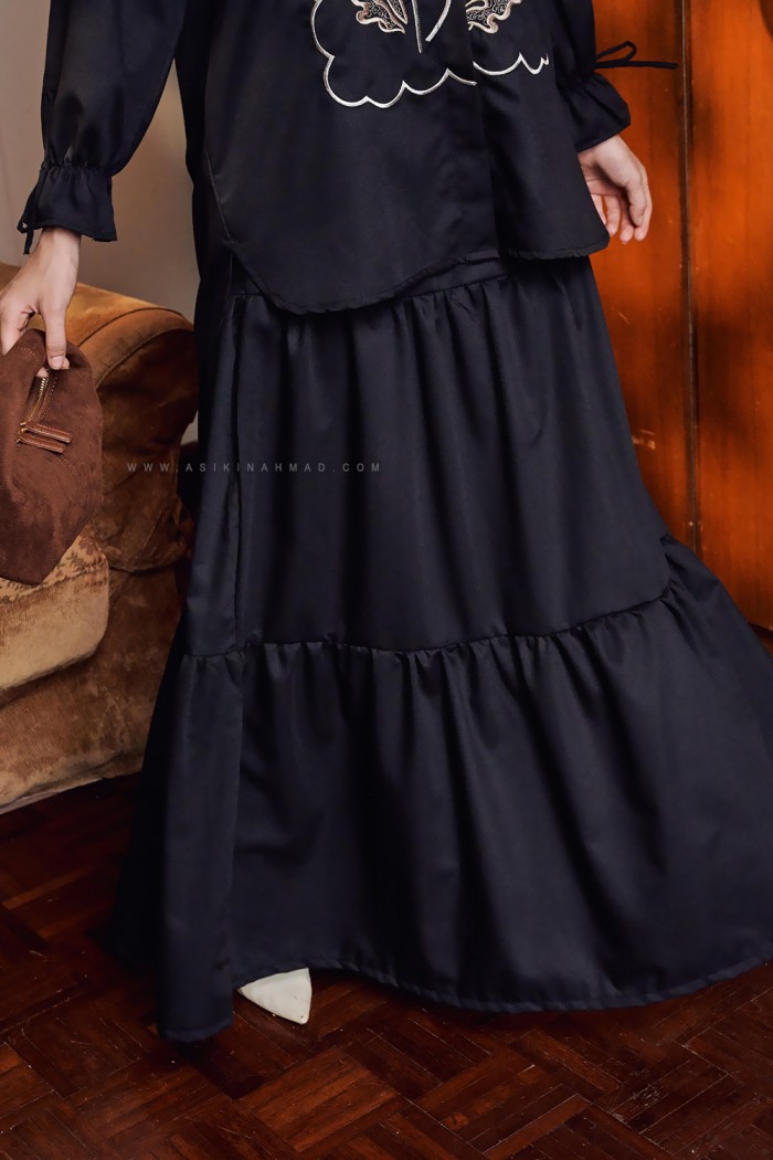AUREL SKIRT IN BLACK