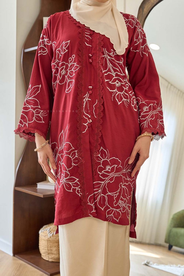 MENTARI KEBARUNG (MKS-D3) IN RED