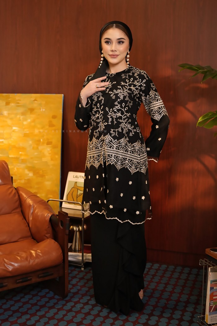CENDANA KEBARUNG LACE IN BLACK