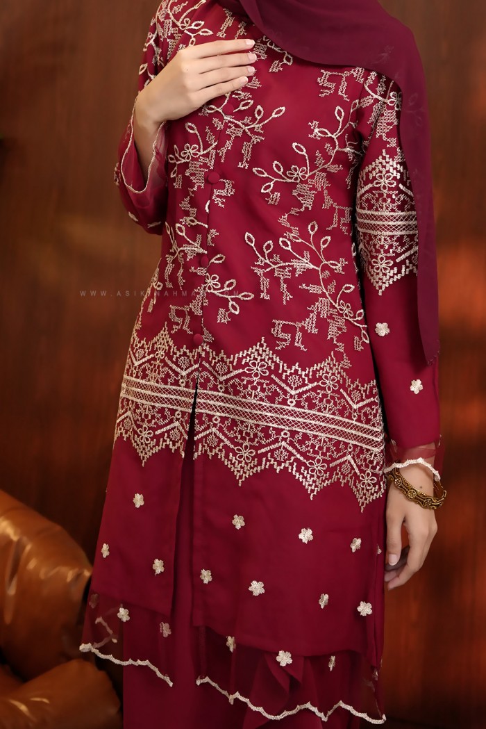 CENDANA KEBARUNG LACE IN RED