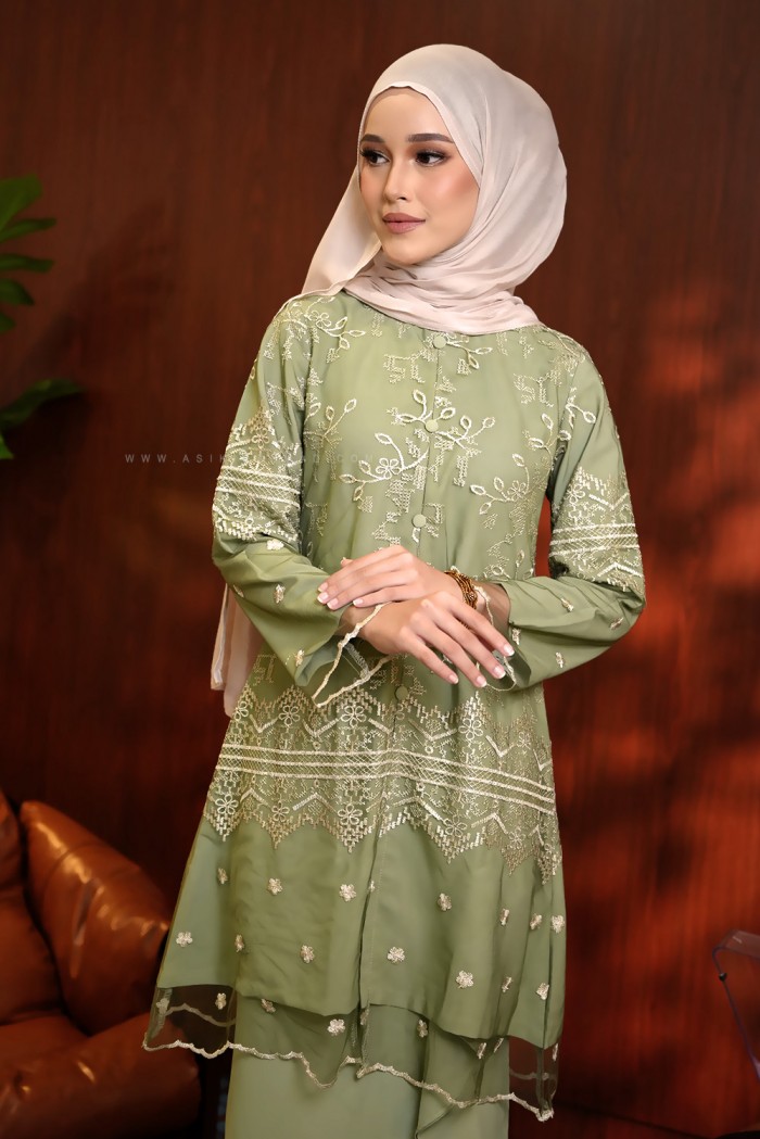 CENDANA KEBARUNG LACE IN SAGE GREEN