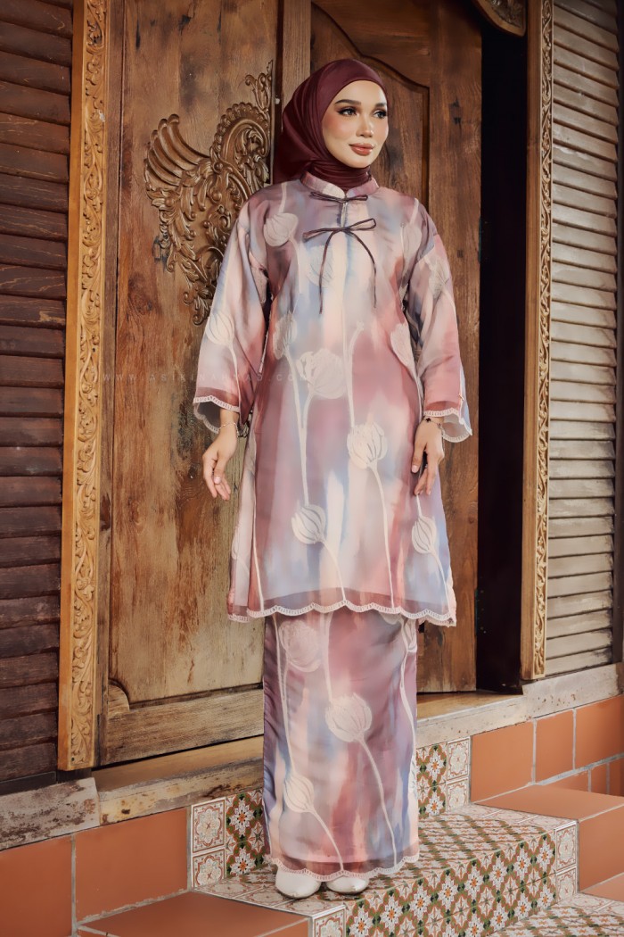 DAHLIA KURUNG (DKD 10)