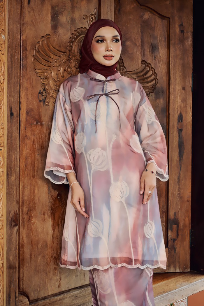 DAHLIA KURUNG (DKD 10)