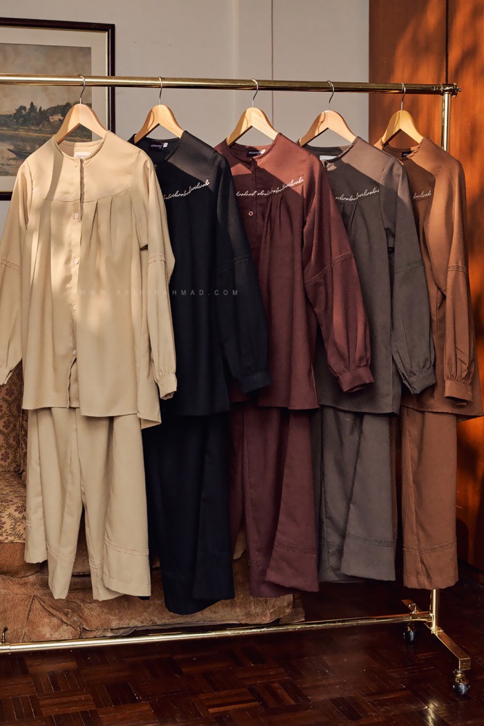 DEMI PANTS IN MAHOGANY BURGUNDY