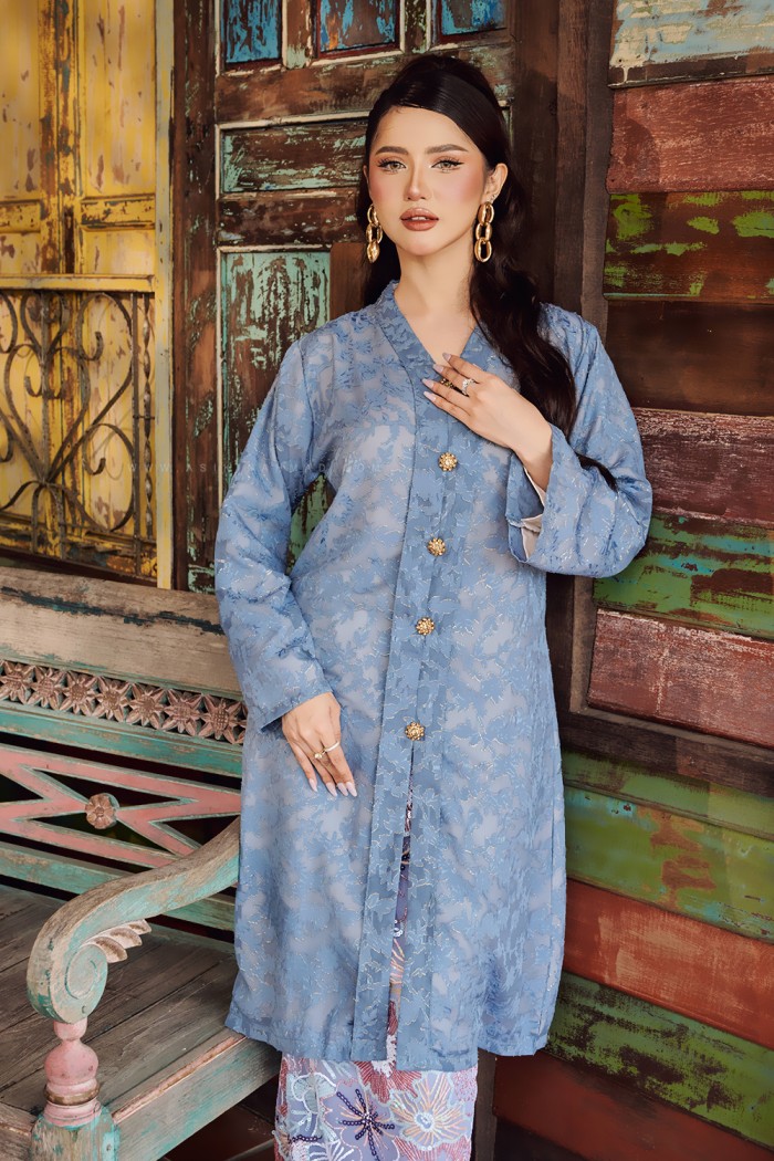 DEWI ASMARA KEBARUNG IN ASH BLUE