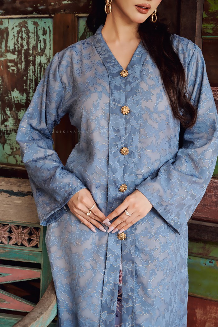 DEWI ASMARA KEBARUNG IN ASH BLUE