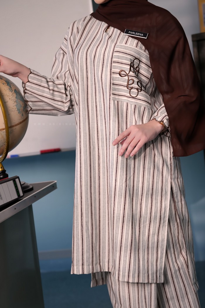 LA VIDA STRIPES KURUNG IN BROWN