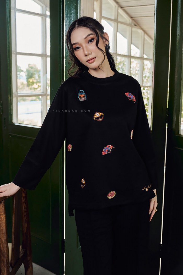 LESTARI TOP IN BLACK