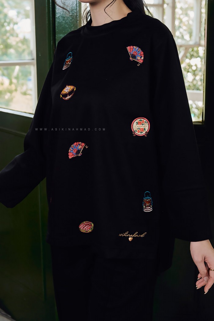 LESTARI TOP IN BLACK