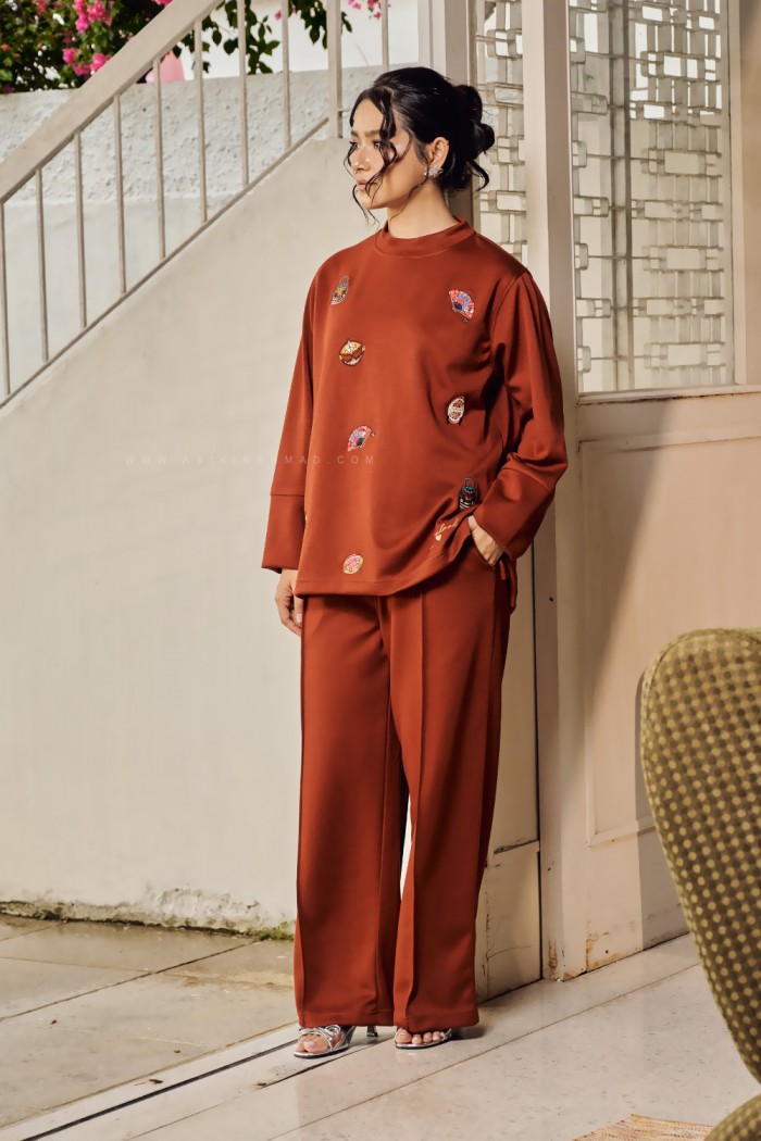 LESTARI TOP IN BRICK ORANGE