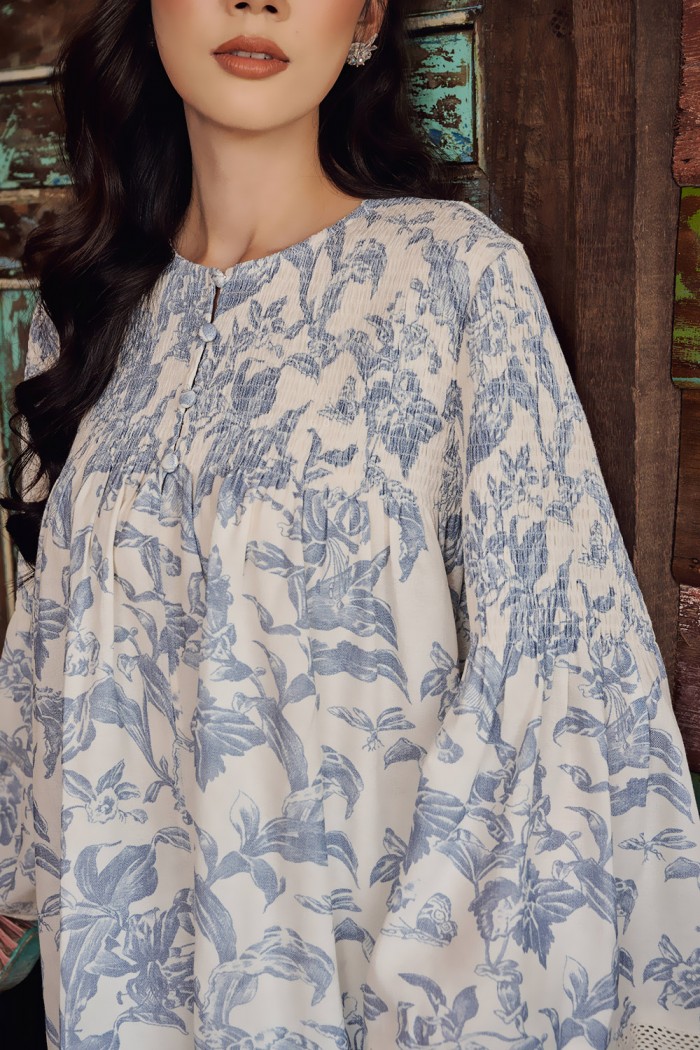 LINEN BAYU PRINTED KURUNG IN PORCELIAN BLUE