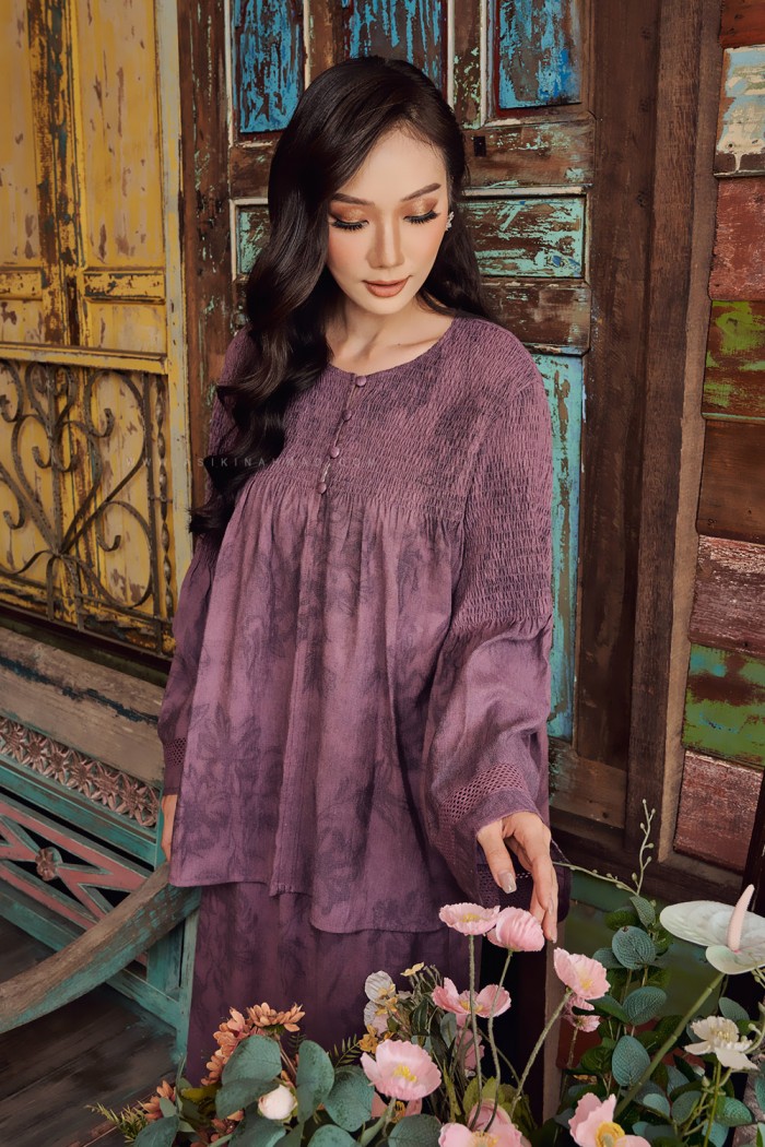 LINEN BAYU PRINTED KURUNG IN ASH PURPLE
