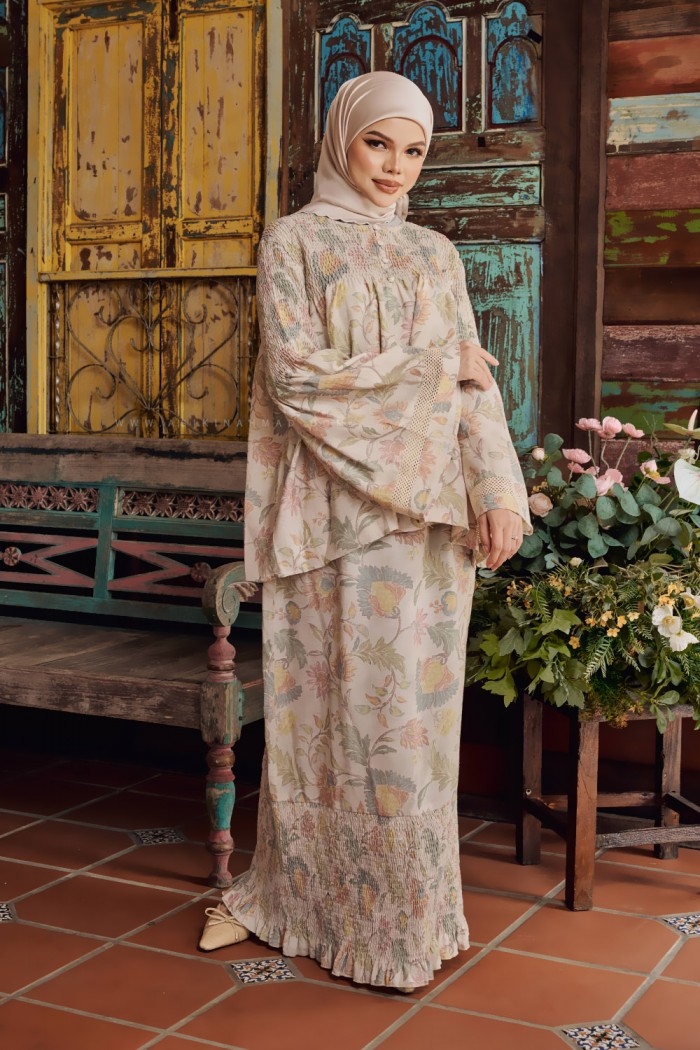 LINEN BAYU PRINTED KURUNG IN SUMMER BROWN