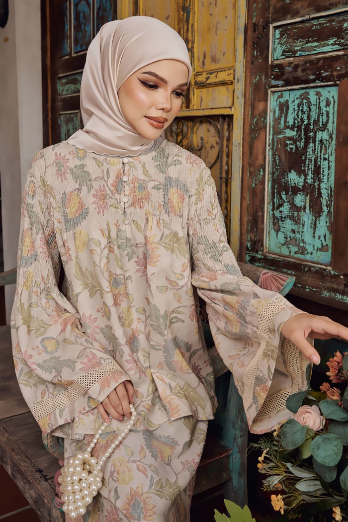 LINEN BAYU PRINTED KURUNG IN SUMMER BROWN