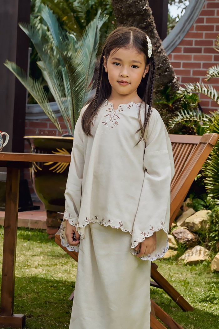 LINEN LAILA KIDS IN IVORY WHITE