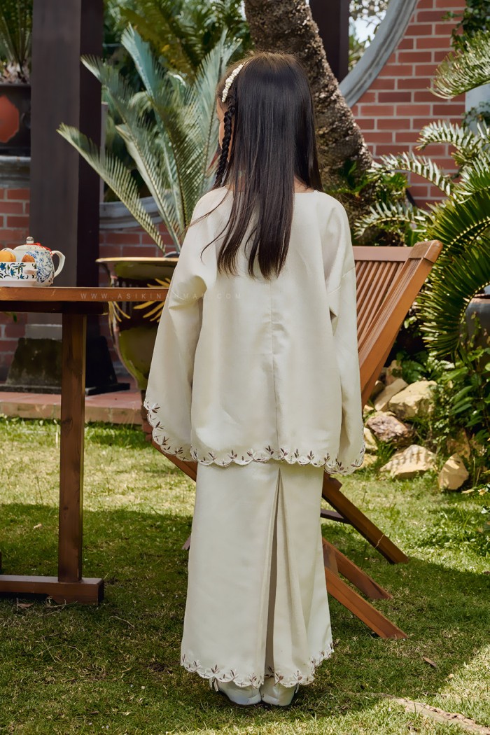 LINEN LAILA KIDS IN IVORY WHITE