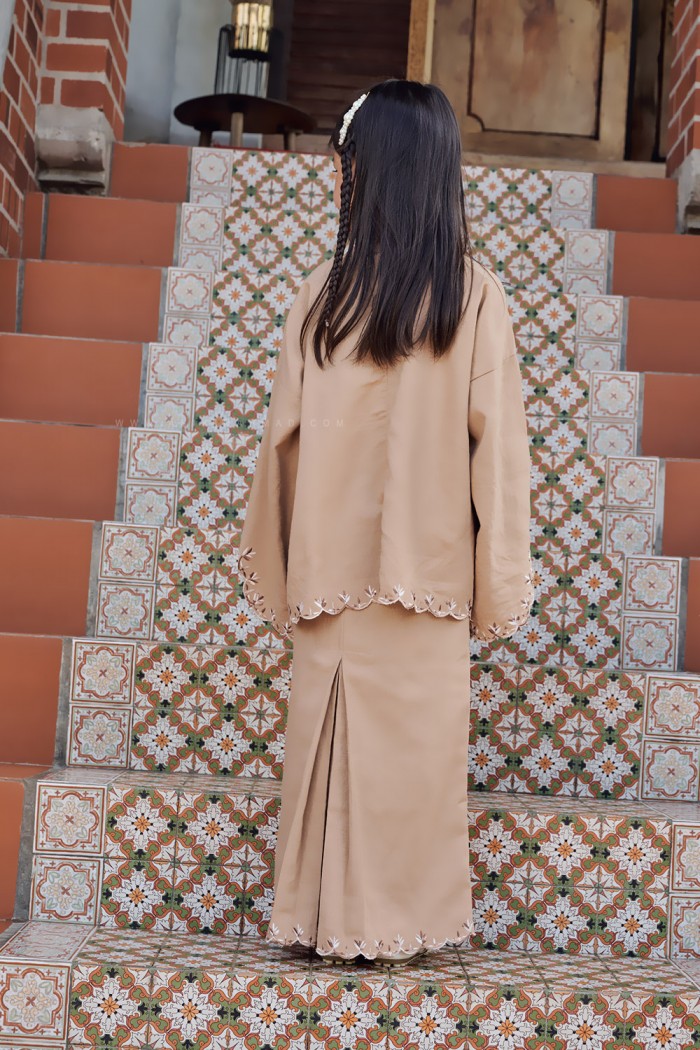 LINEN LAILA KIDS IN LIGHT BROWN