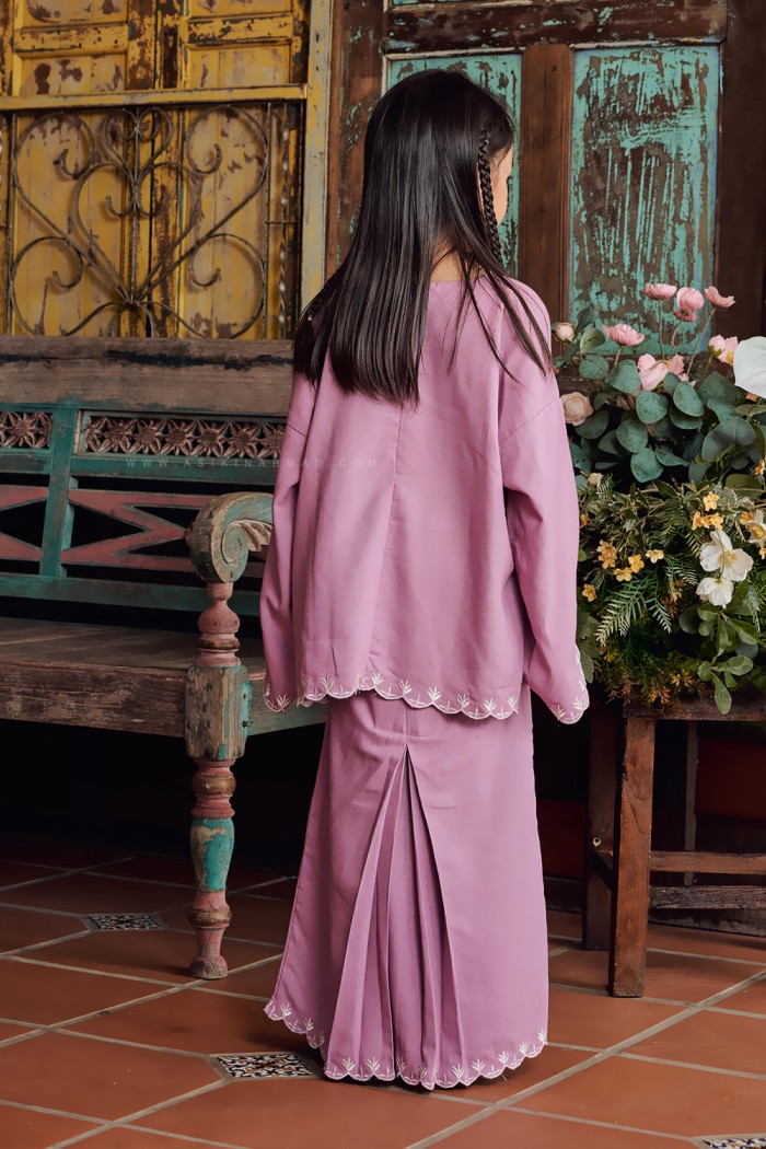 LINEN LAILA KIDS IN LIGHT PURPLE