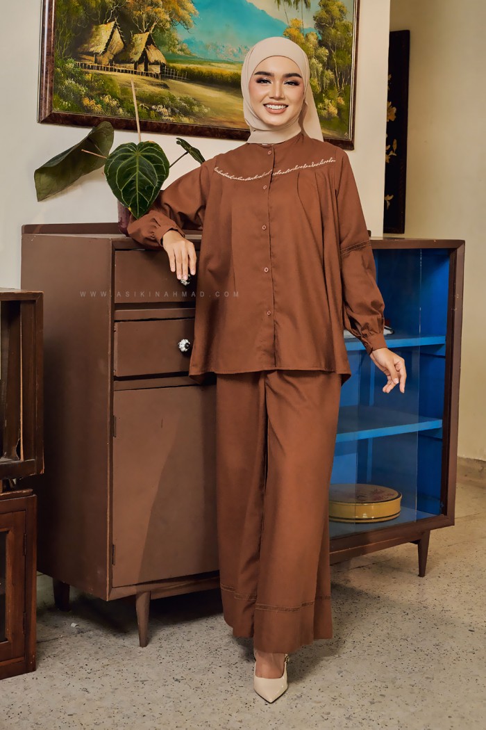 LUNARA BLOUSE IN GOLDEN BROWN