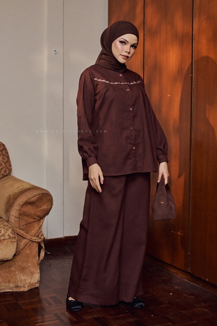 LUNARA BLOUSE IN MAHOGANY BURGUNDY