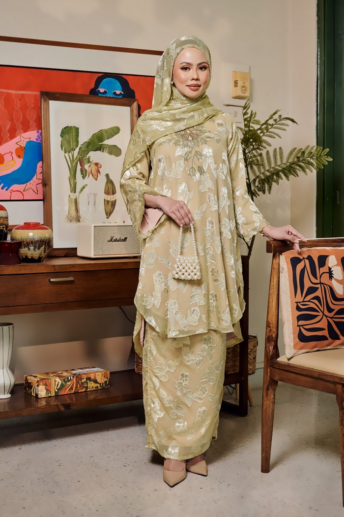 MARIANI KURUNG IN SAGE GREEN