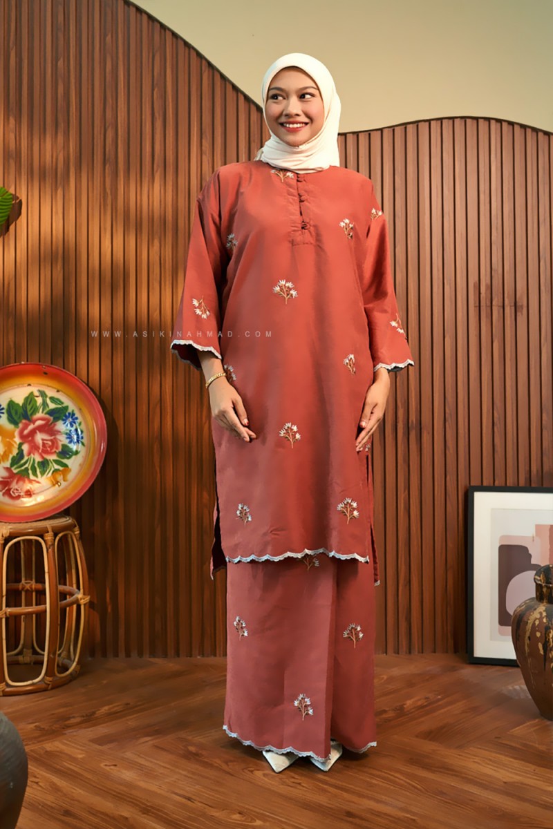 MARIA KURUNG SULAM in BRICK