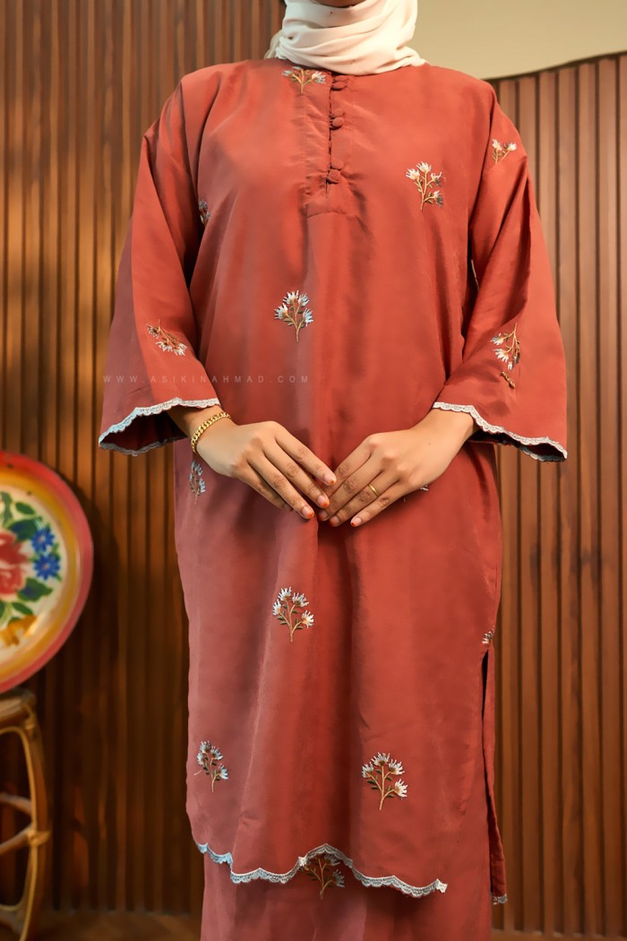 MARIA KURUNG SULAM in BRICK