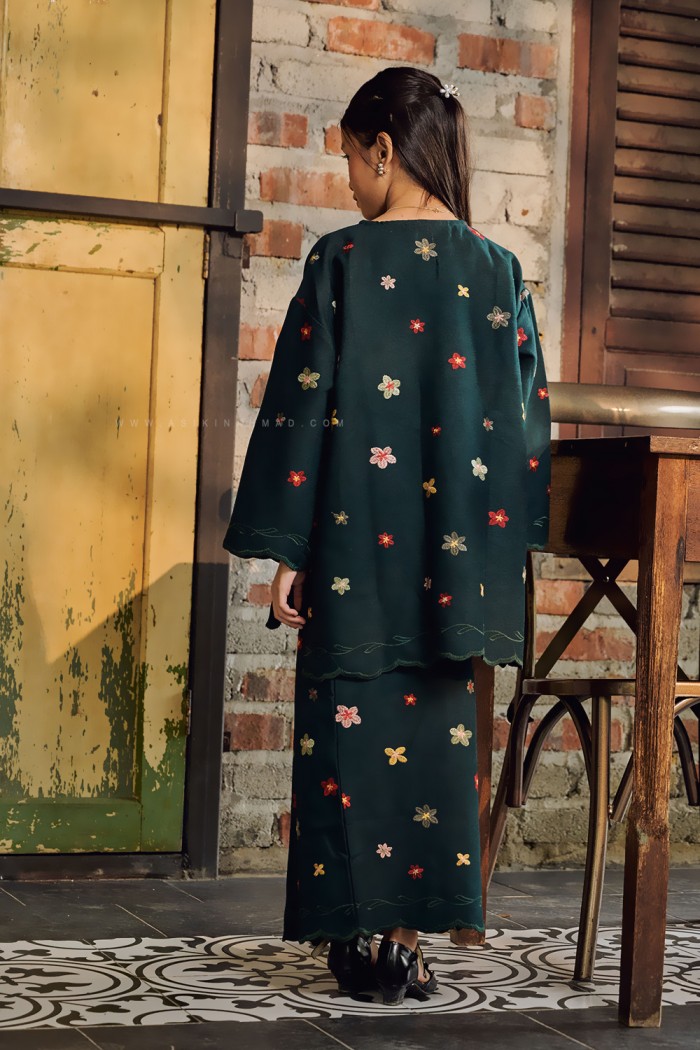 MEKAR SURI KIDS (MSSK-D2) in EMERALD