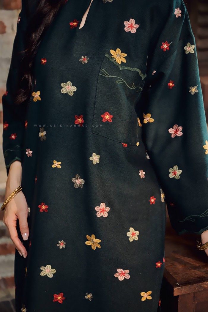 MEKAR SURI KURUNG (MSK-D2) in EMERALD