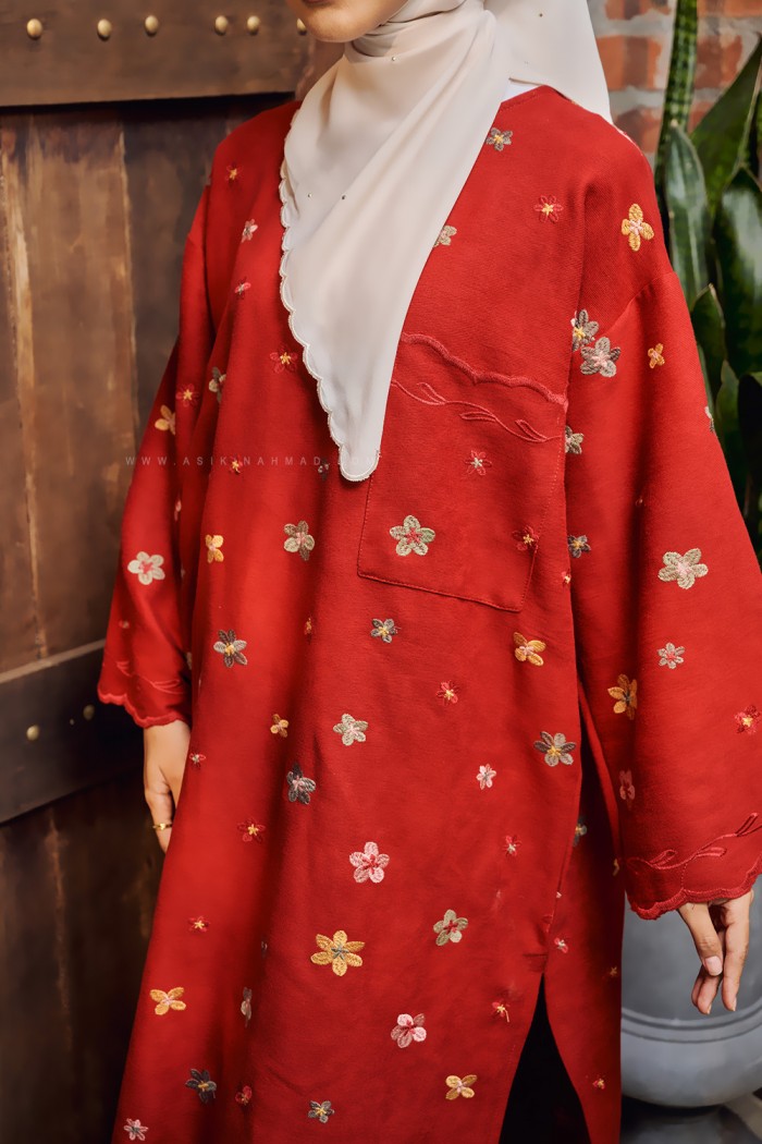 MEKAR SURI KURUNG (MSK-D2) in HOT RED