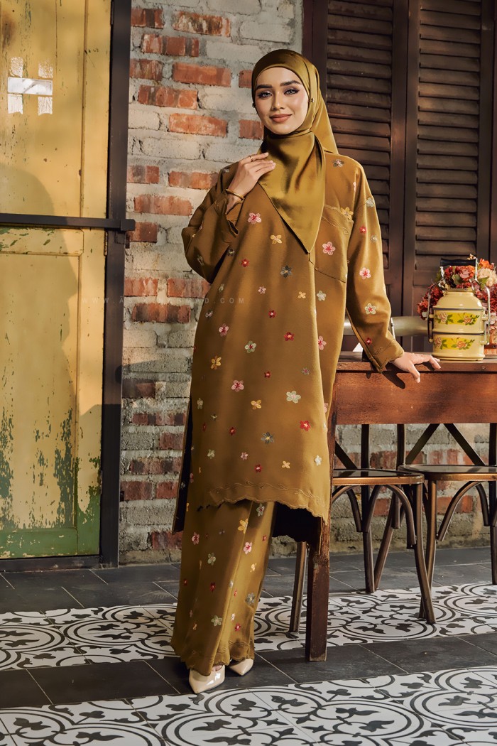 MEKAR SURI KURUNG (MSK-D2) in OLIVE