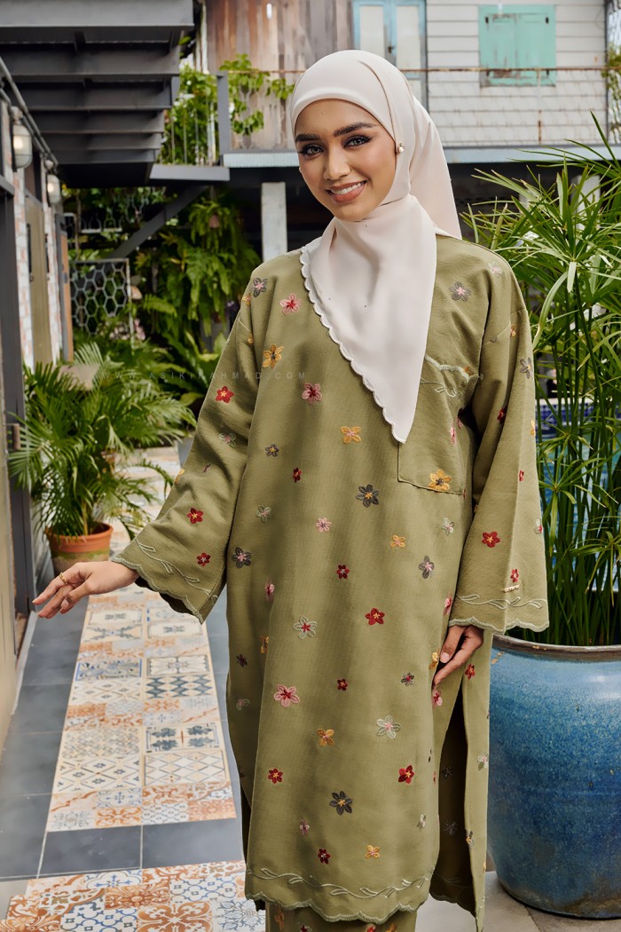 MEKAR SURI KURUNG (MSK-D2) in PEAR GREEN