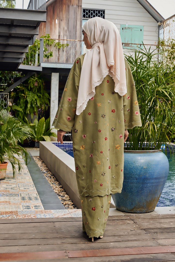 MEKAR SURI KURUNG (MSK-D2) in PEAR GREEN