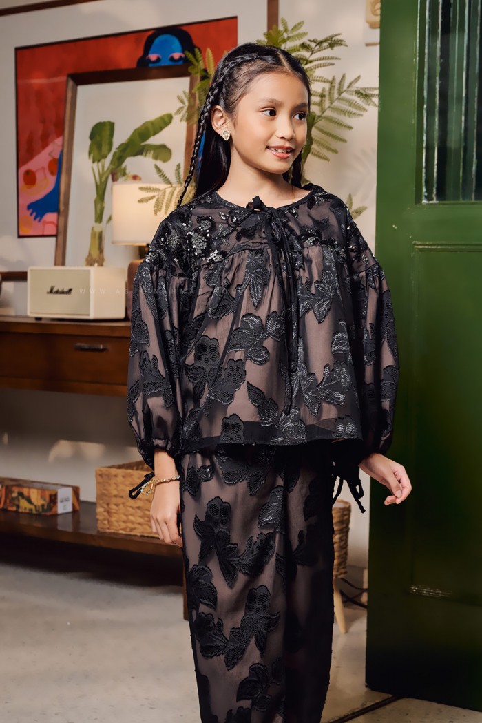 NING AYU KURUNG KIDS IN BLACK