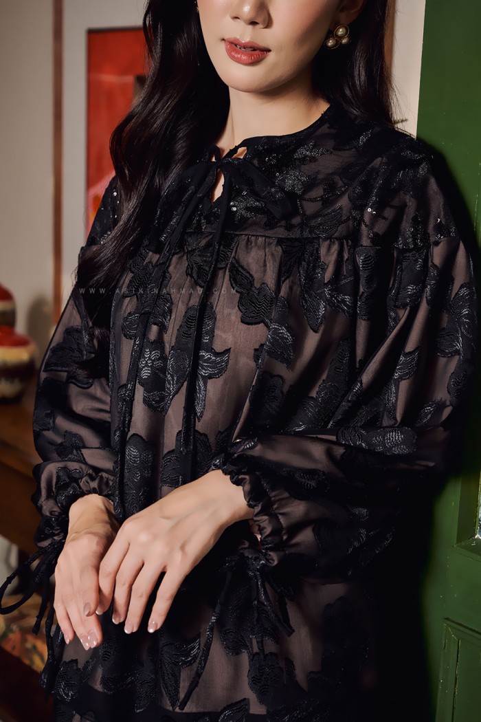 NING AYU KURUNG IN BLACK