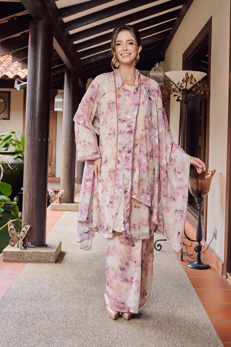 NOORMA PRINTED KEBARUNG IN PINK CREAM (BATCH 2)
