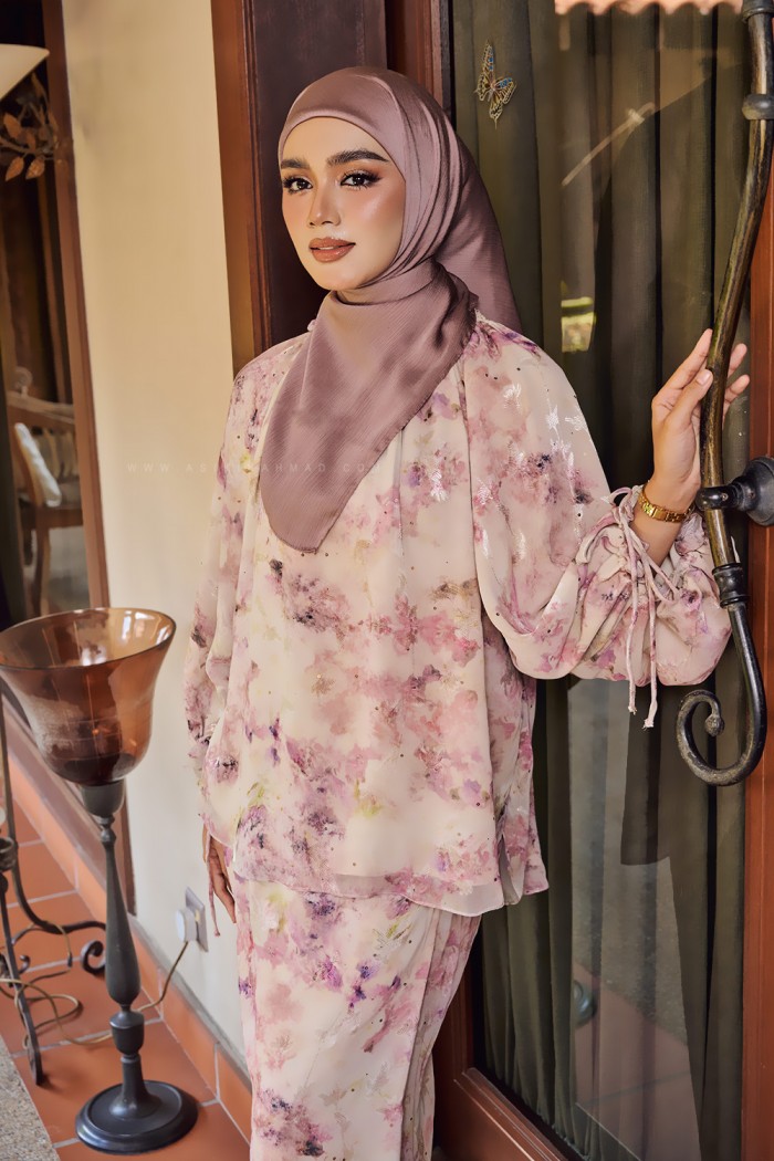 ORKID PRINTED KURUNG IN PINK CREAM (BATCH 2)
