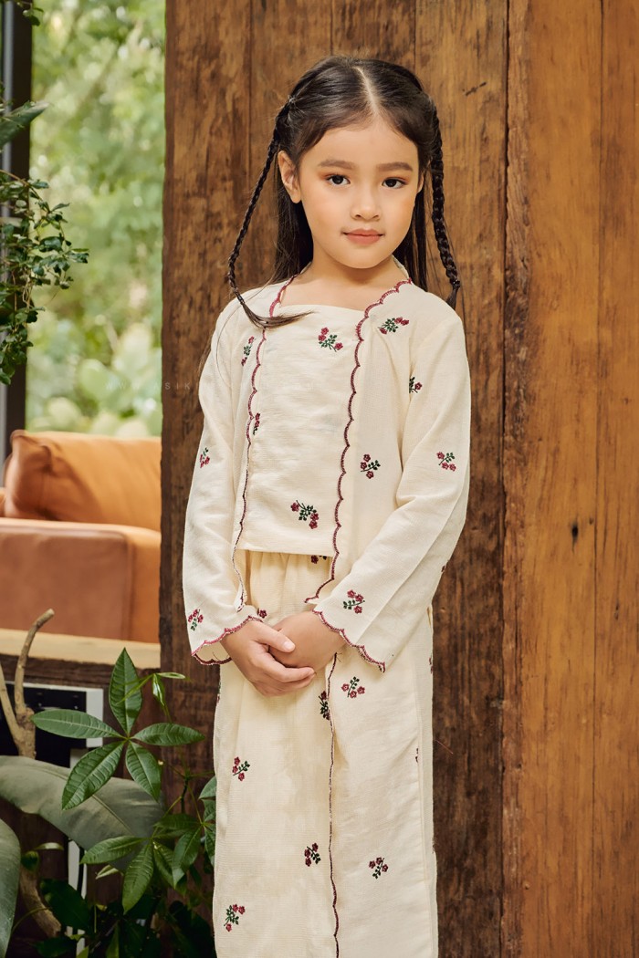 RAESA KEBAYA KIDS in WHITE PURPLE