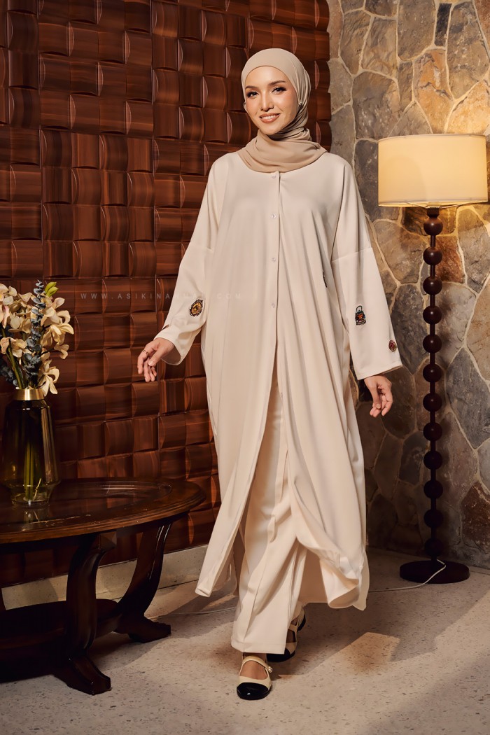 RONA DRESS IN OFF WHITE