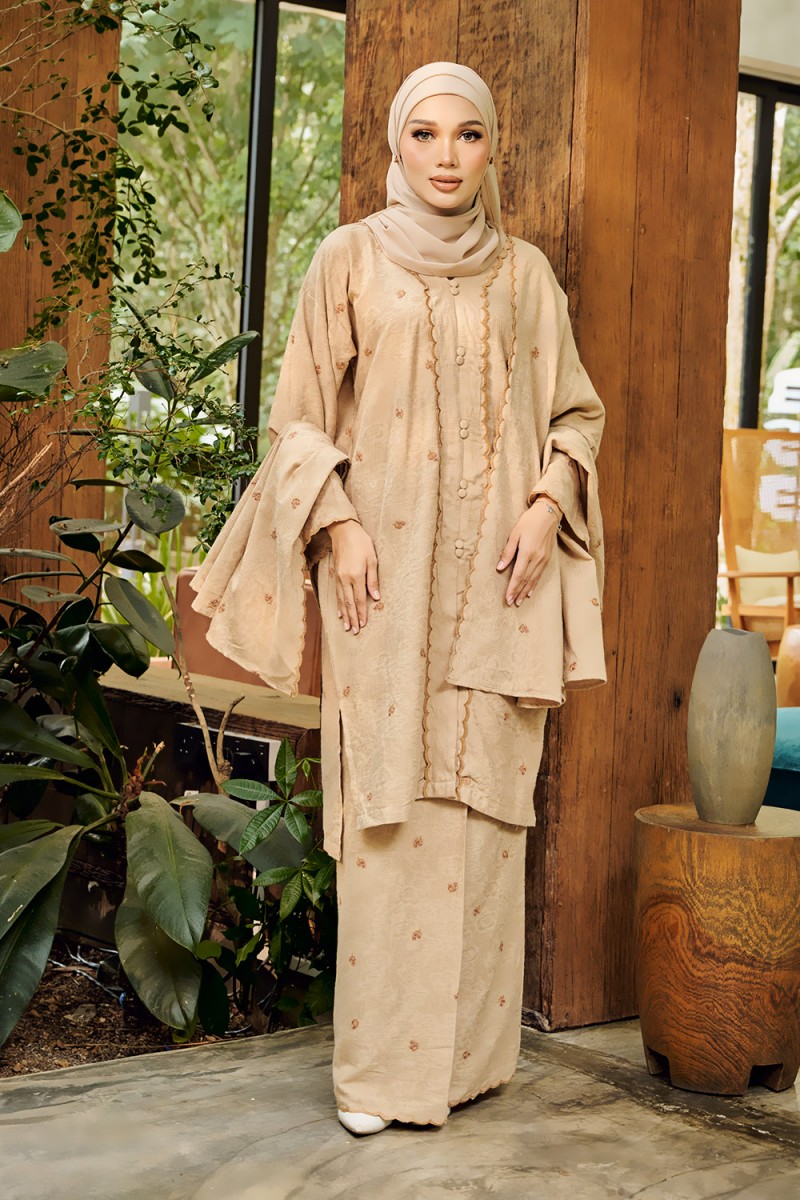SARIMAH KURUNG SULAM in BROWN