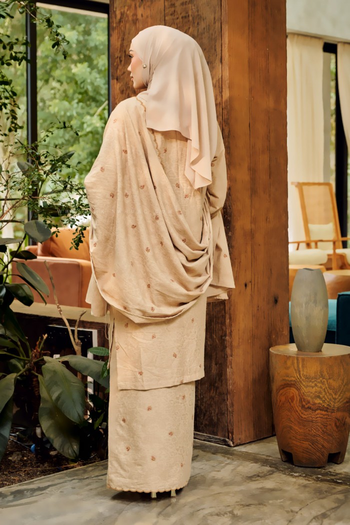 SARIMAH KURUNG SULAM in BROWN