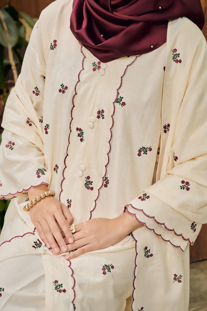 SARIMAH KURUNG SULAM in WHITE PURPLE
