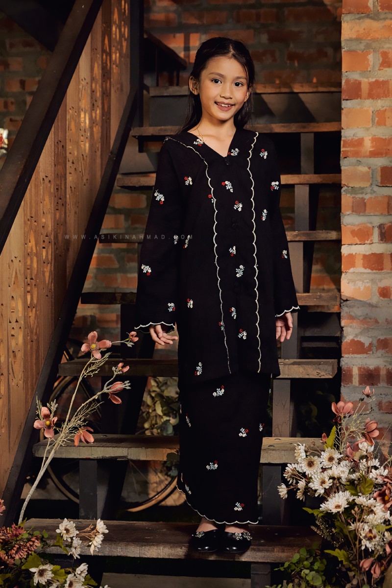 SARIMAH SULAM KURUNG KIDS in BLACK PURPLE