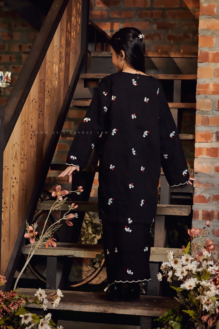 SARIMAH SULAM KURUNG KIDS in BLACK PURPLE