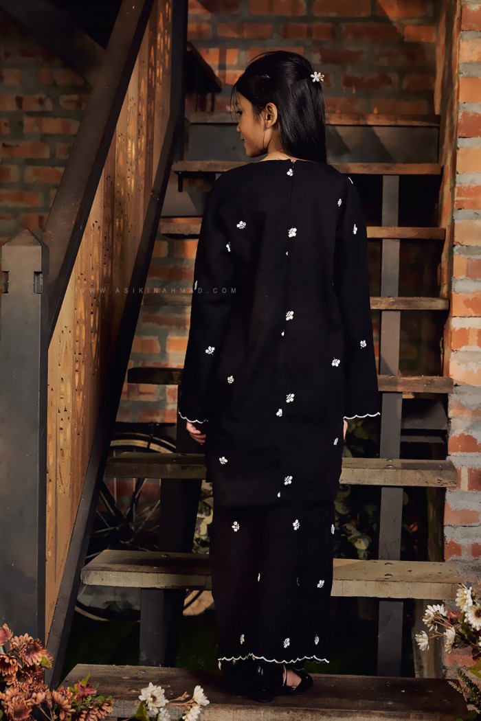 SARIMAH SULAM KURUNG KIDS in DEEP BLACK