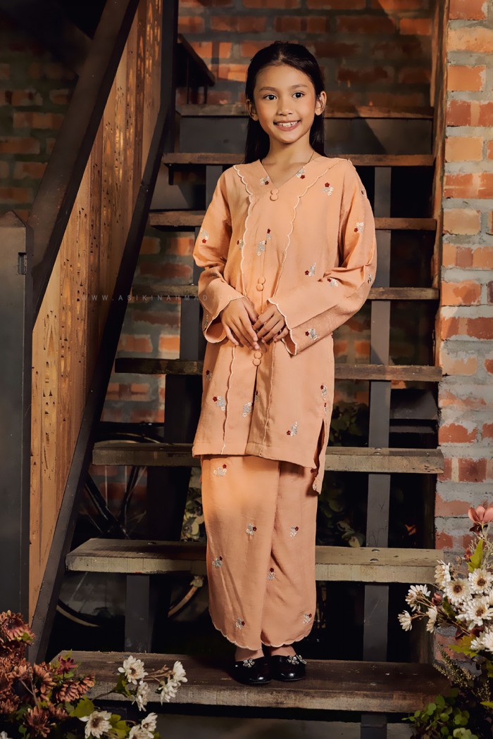 SARIMAH SULAM KURUNG KIDS in PEACH